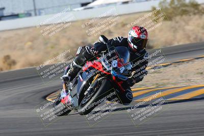 media/Dec-18-2022-SoCal Trackdays (Sun) [[8099a50955]]/Turn 4 (1pm)/